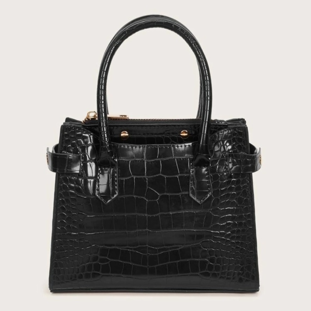 Beautiful Croc Embossed Satchel Bag 🖤🖤
